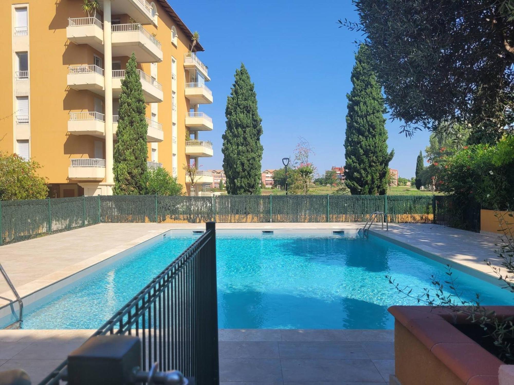 Le Jardin D'Hugo Lattes Exterior foto